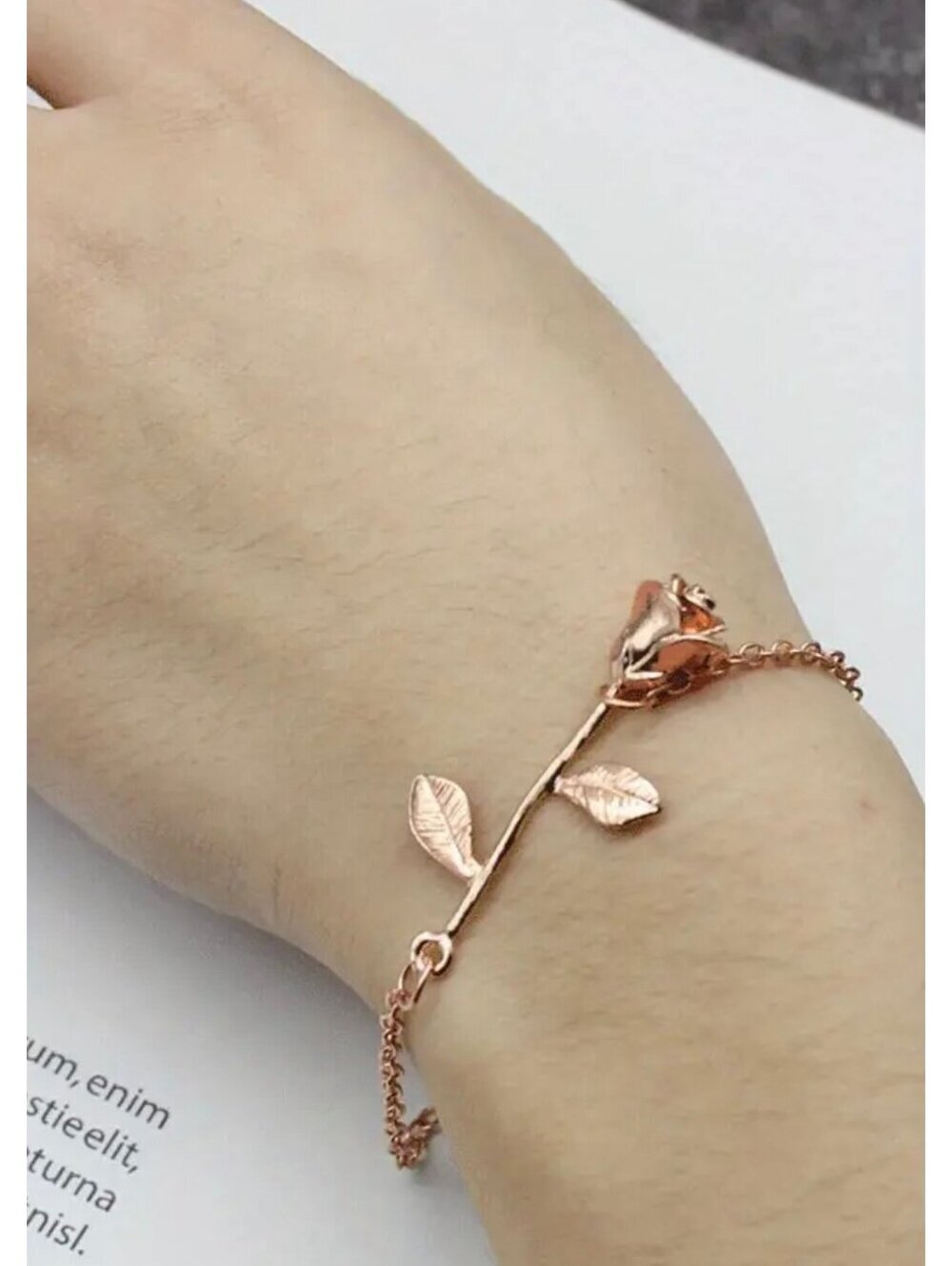 New - Retro Gold Plated(rose gold) - Rose Chain Bracelet - Beautifully Designed